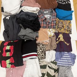 Teen Girls Clothing Bundle - S Size (30Pieces)