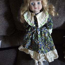 Porcelain  Dolls