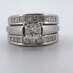 14k white gold  1.97ct diamond ring set Size 5