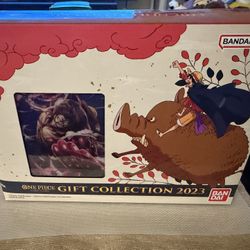 Brand New English One Piece Gift Collection 2023