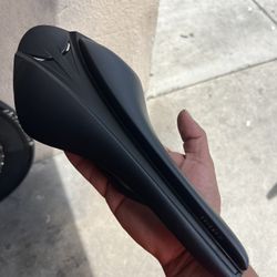 Fizik Evo Saddle 