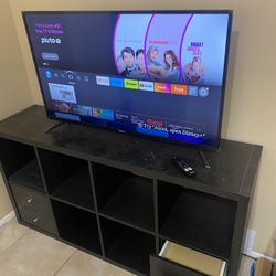 Roku 42” and IKEA TV Stand/Drawer