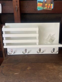 11.8 in. W x 2.8 in. D White Key Holder for Wall, Solid Wood Decorative Wall Shelf with 5 Metal Key Hooks