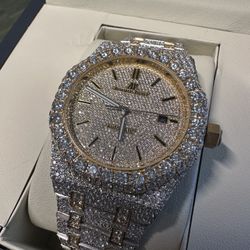Moissanite  AP ( Audemars Piguet )