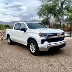 2022 Chevy Silverado LT 4WD