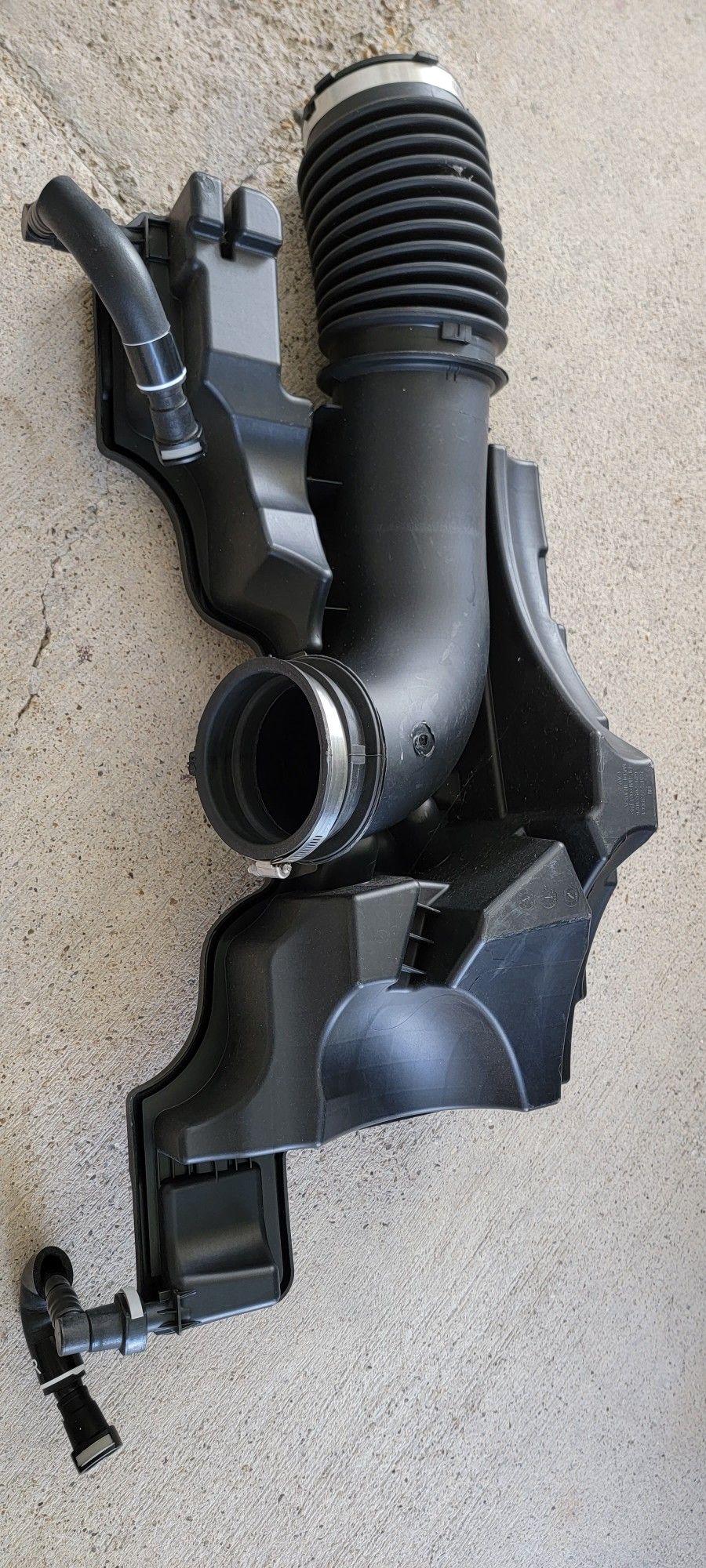 GM Duck Assembly, Air Cleaner Outlet For Chevy