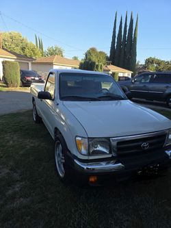 Toyota Tacoma