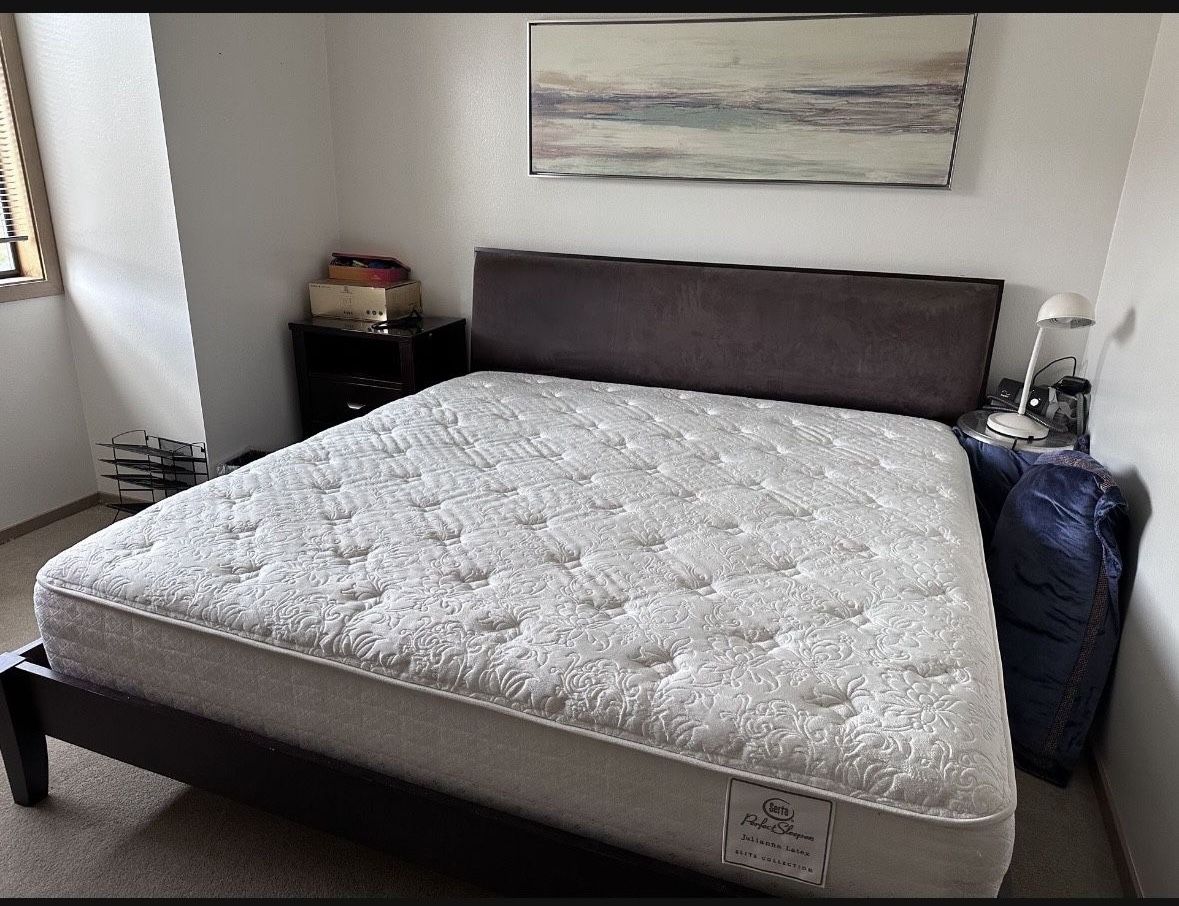 Crate And Barrel King Size Bed