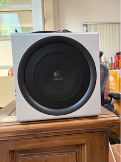 Logitech Z-2300 2.1 Speaker