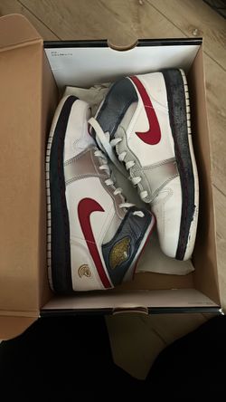 Air Jordan 1 Low White Red Navy Sneakers