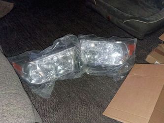 Headlight Assembly Pair for 2007-2013 Toyota Tundra (with/without Level Adjuster)/2008-2017 Toyota Sequoia Head Lamps Replacement Driver and Passenger