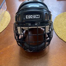 Mens Small CCM Hockey Helmet 
