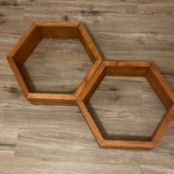 Set Of 2 Honeycomb Shelves