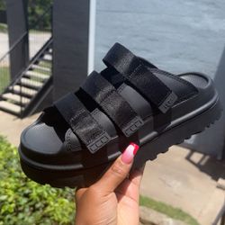 UGG GOLDENGLOW SANDAL 🤩✨