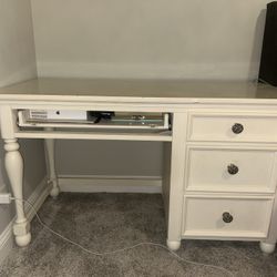 White Wooden Desk 