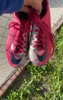 Kids Nike Soccer Shoes