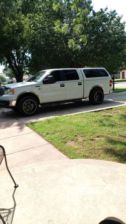 Vendo rines 20x12 negros y camper