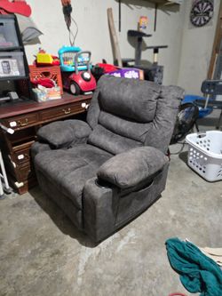 Recliner chair