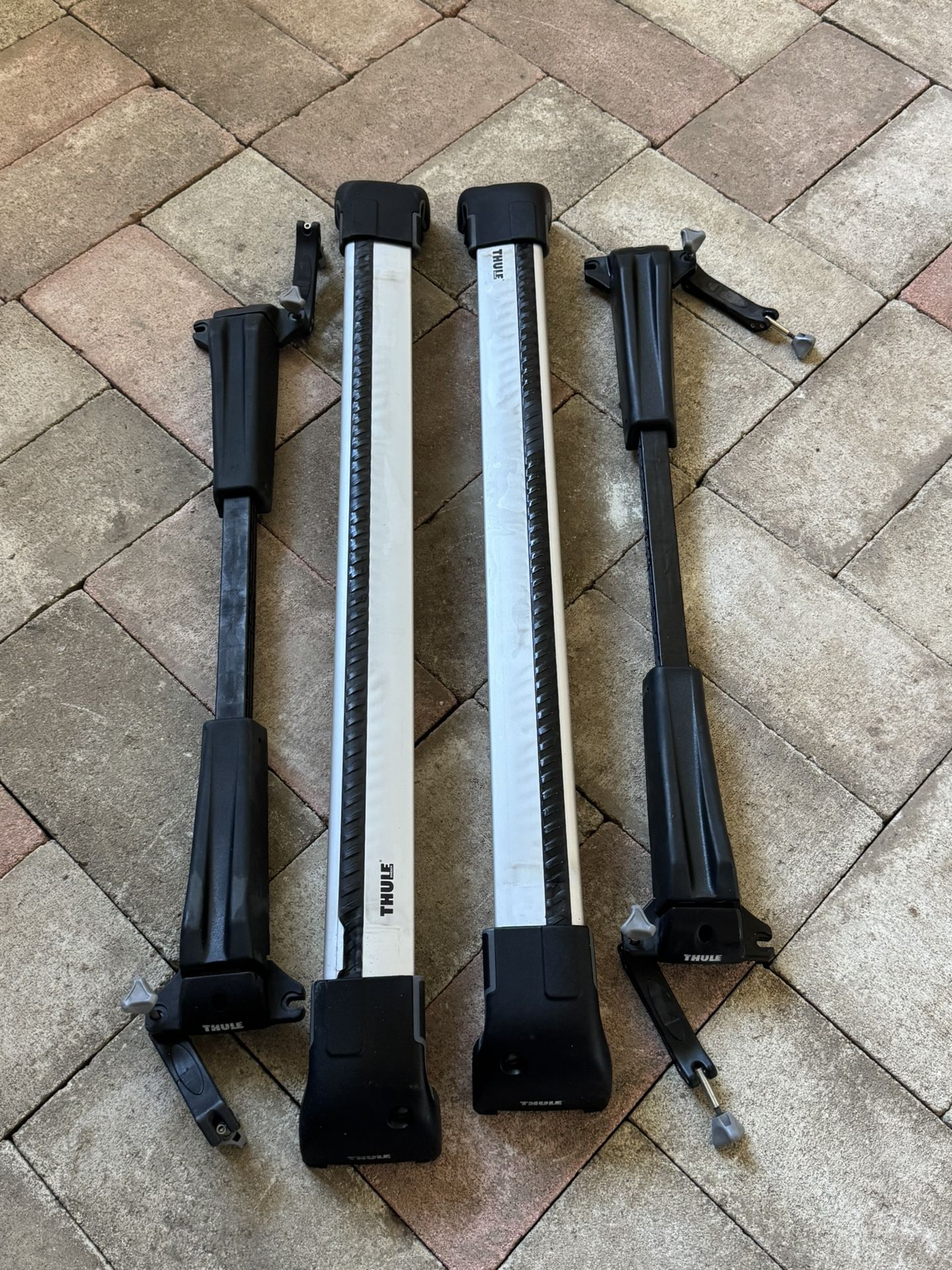 Genuine Thule Roof Rack And Board Shuttle Carrier