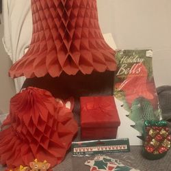 Many Extra Decorating Supplies 