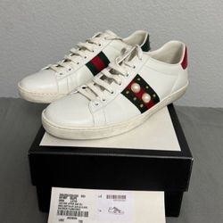 Women Gucci Sneakers 