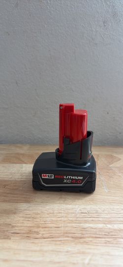 M12 12-Volt Lithium-Ion XC Extended Capacity Battery Pack 4.0Ah