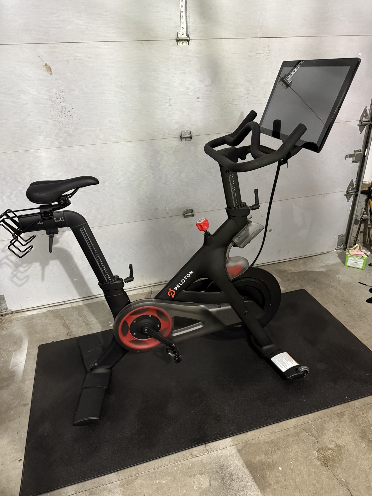2020 - Peloton Bike