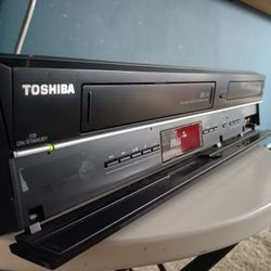 Toshiba Dvr670KU  VHS /DVD RW/R +RW/R Recording