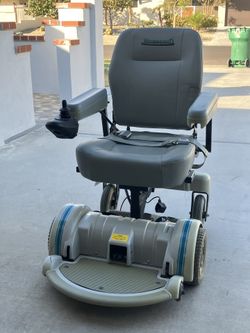 Hover round Electric Wheel Chair