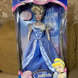 Disney Cinderella Special Porcelain Doll 17”