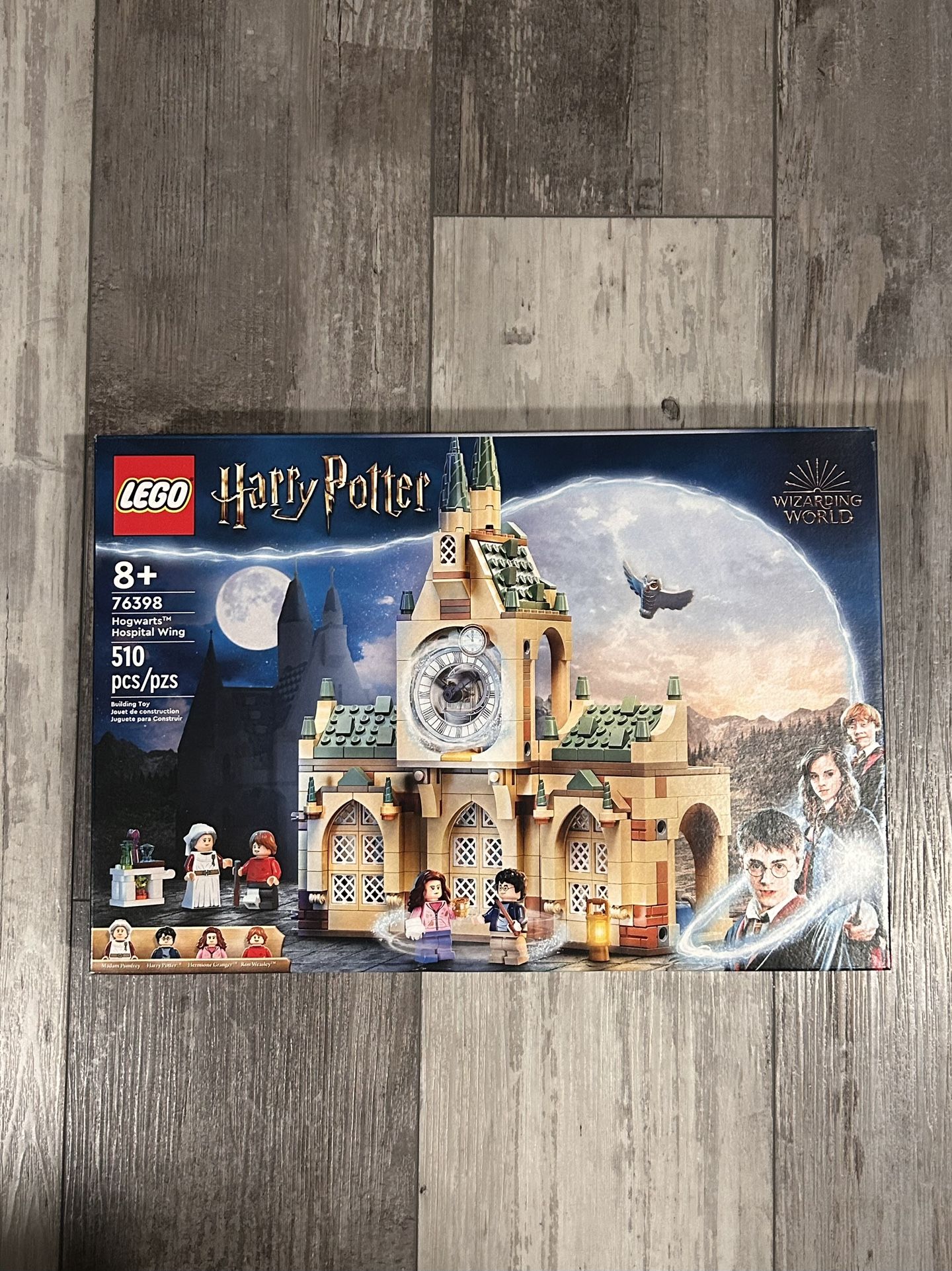 Lego 76398 Harry Potter Hogwarts Hospital Wing - New and Factory Sealed