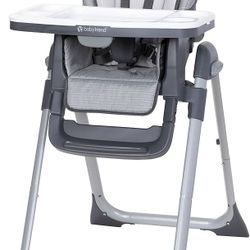Brand New In The Box  🩶 GrayHigh Chair