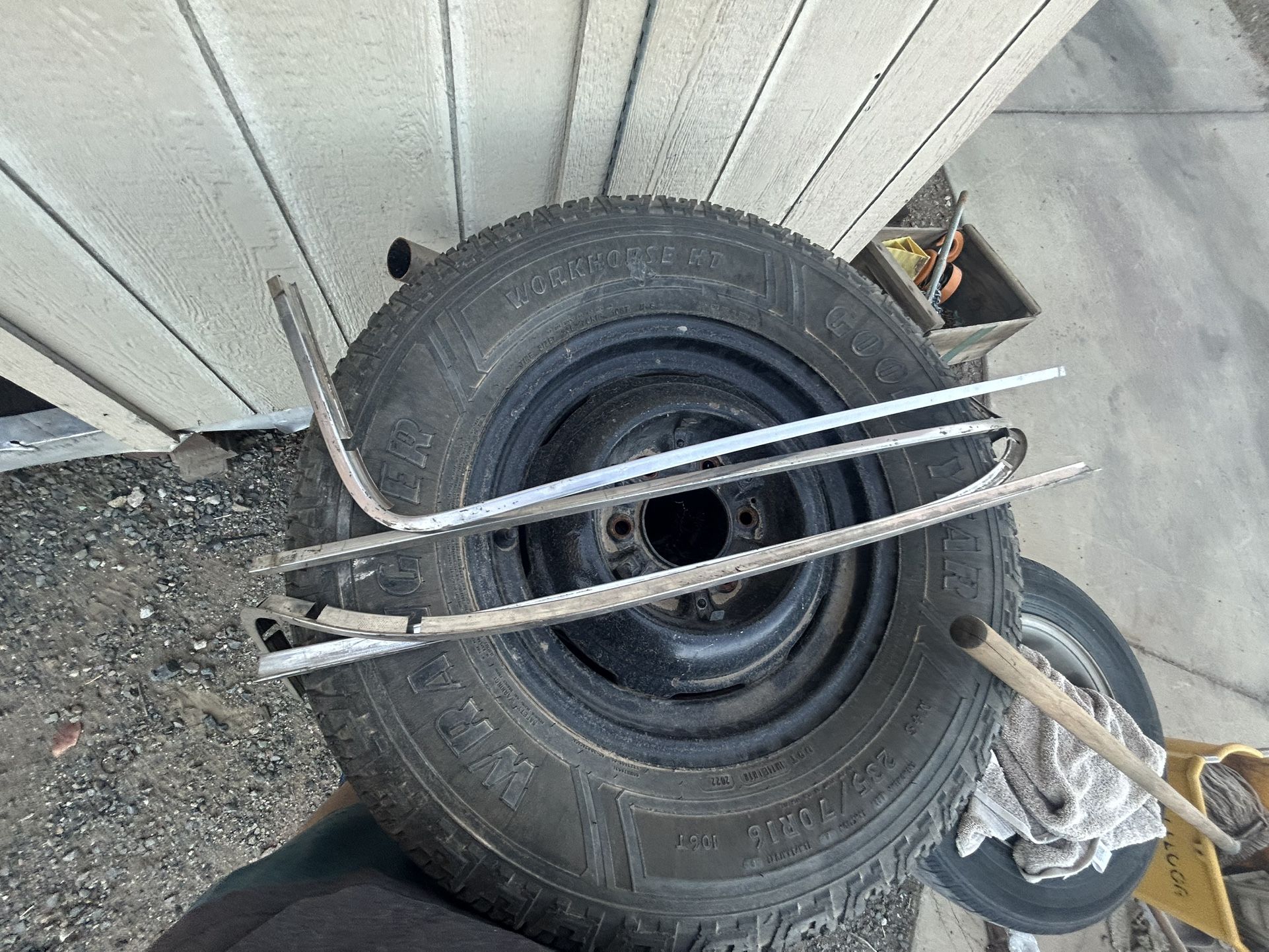 64-66 C10 Windshield Trim