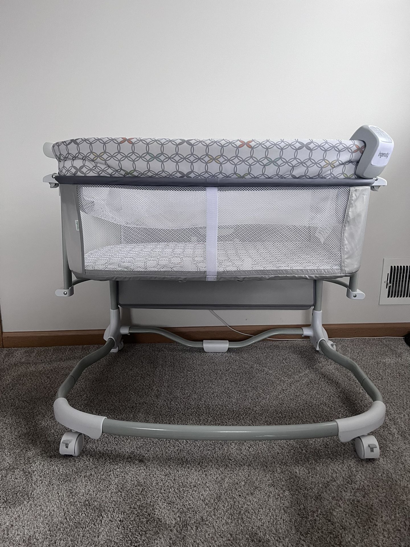 Ingenuity Baby Bassinet