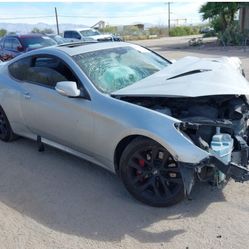 2013 Hyundai Genesis 3.8 track FOR PARTS 