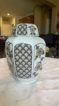 Ceramic Urns canister
