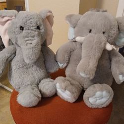 Plush Elephants with Microwaveable Heating Beads