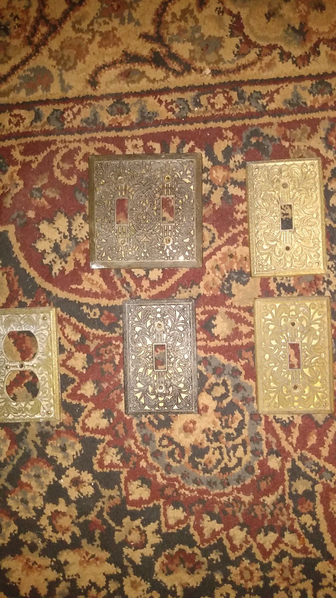 ANTIQUE WALL PLATES