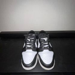 Nike Dunks Size 13 