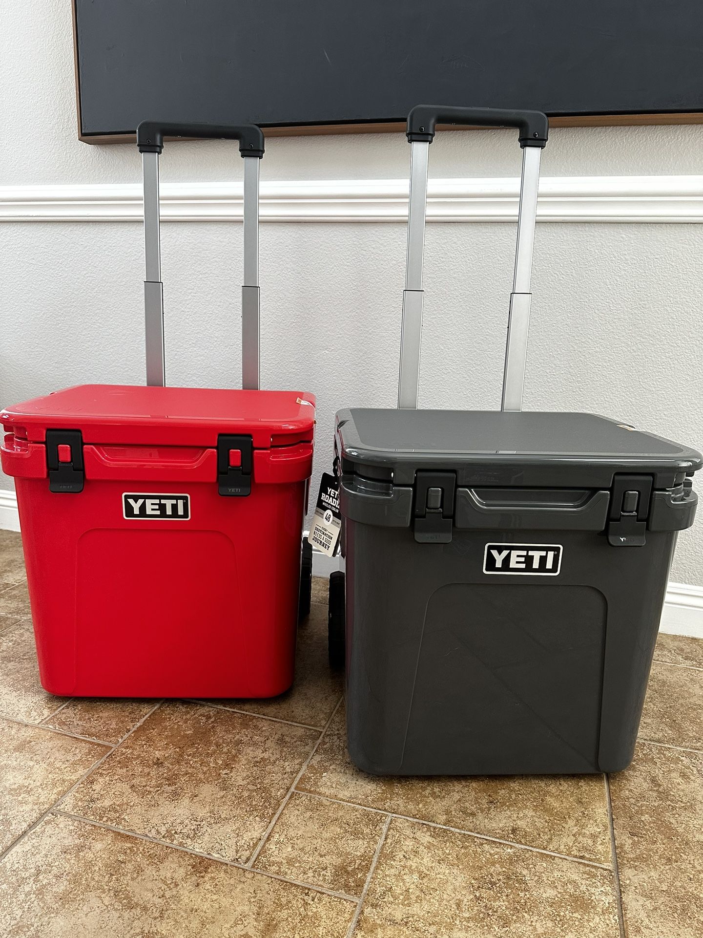 Yeti Roadie King Crab orange Cooler for Sale in Vacaville, CA - OfferUp