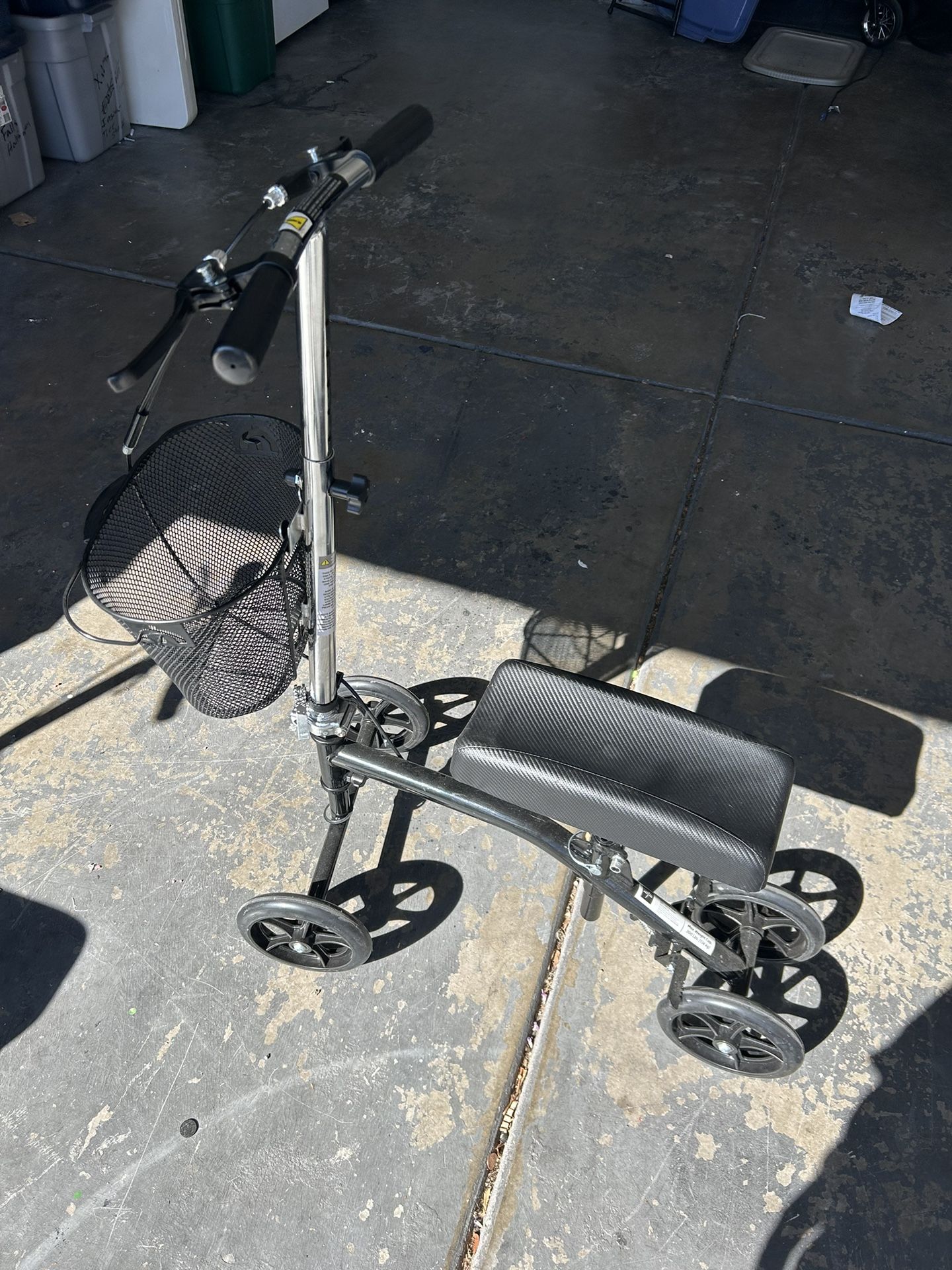 Knee Scooters/cart