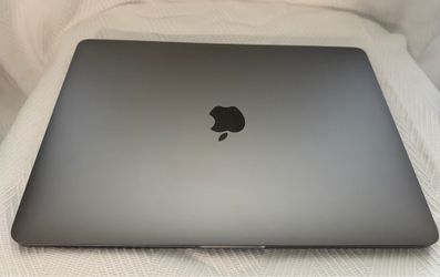 2020 MacBook Pro 13” — Intel i7, 16GB RAM, Space Grey