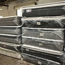 Queen Size Mattress Pillow Top 12”.    All Sizes Available.    We Offer Same Day Delivery.    