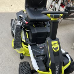 RYOBI 48V Brushless 38 in. 100 Ah Battery Electric Rear Engine Riding Mower