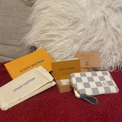Women’s Designer Wallet
