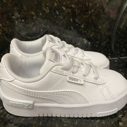Puma Toddler Sneakers Shoes Size 9 White/White