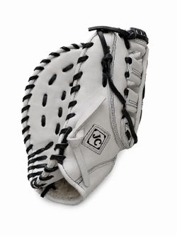 First baseman baseball  glove $200