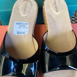 Black Sandals 