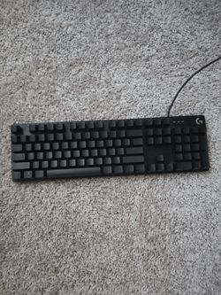 Logitech G413 SE Wired Mechanical Gaming Keyboard