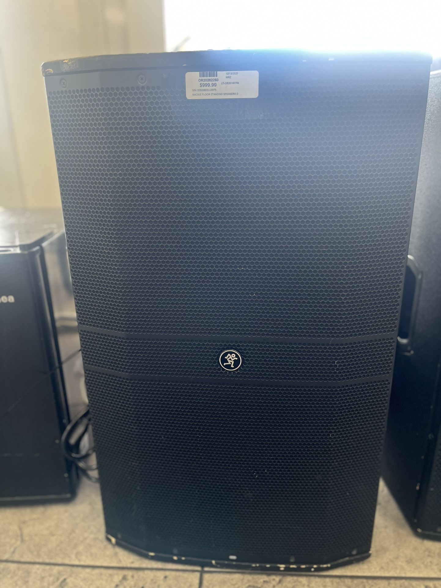 Floor Standing Speakers 